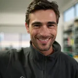 Profilbild von Jonas R., Bewerber als Elektroniker